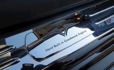Rolls-Royce Ghost V-Spec 15