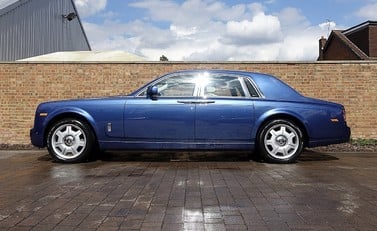 Rolls-Royce Phantom Series II 7