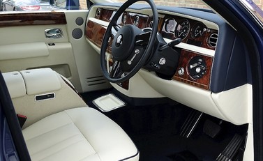 Rolls-Royce Phantom Series II 15
