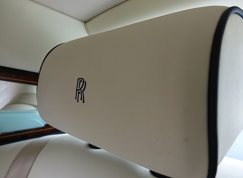 Rolls-Royce Phantom Series II 22