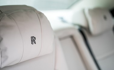 Rolls-Royce Ghost 24