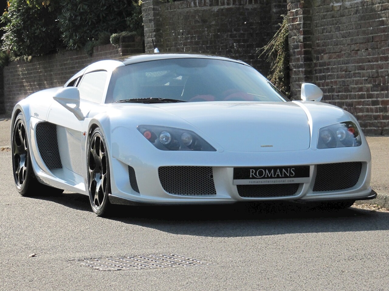 Used Noble M600 for sale White