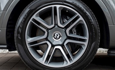 Bentley Bentayga V8 Diesel 10