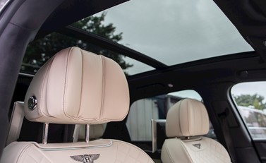 Bentley Bentayga V8 Diesel 18
