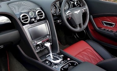 Bentley Continental GT GTC V8 S Mulliner 6