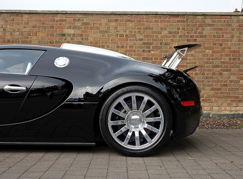 Bugatti Veyron 16.4 25