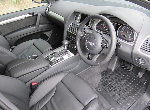 Audi Q7 7