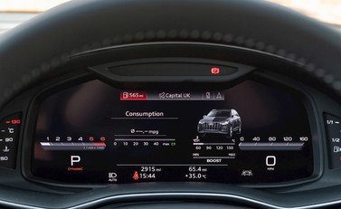 Audi SQ7 19