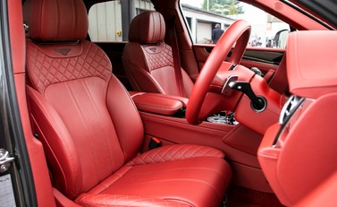 Bentley Bentayga W12 12