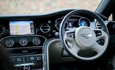Bentley Mulsanne Speed 16