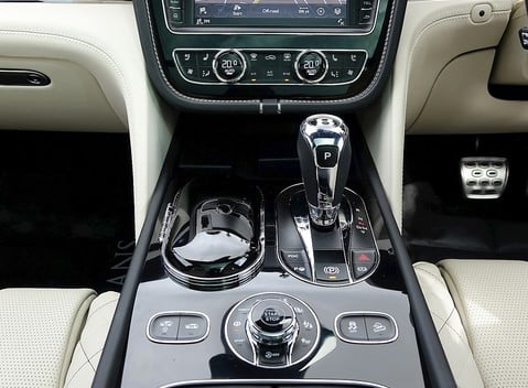 Bentley Bentayga First Edition 20