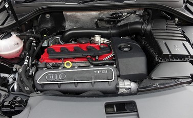 Audi RS Q3 19
