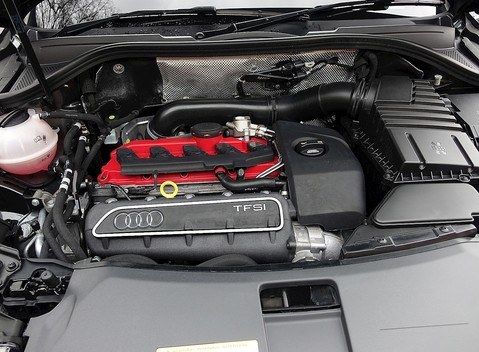 Audi RS Q3 19