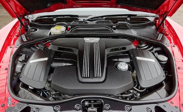 Bentley Continental GT V8 S Convertible Mulliner 23