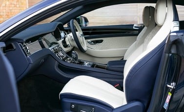 Bentley Continental GT Mulliner 14