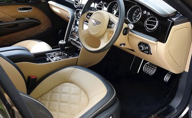 Bentley Mulsanne Speed 13