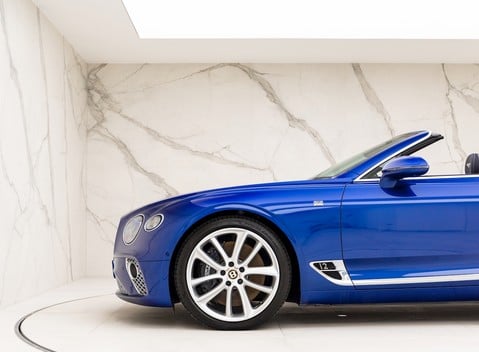 Bentley Continental GT W12 Convertible First Edition 28
