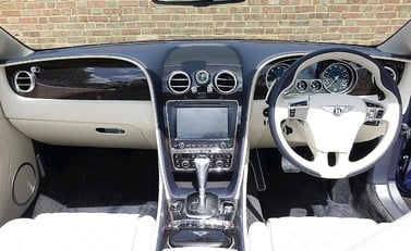 Bentley Continental GT V8 S Convertible 16