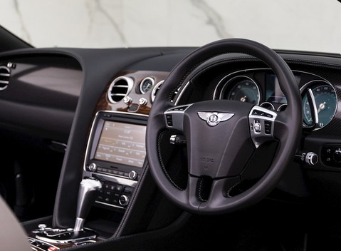 Bentley Continental GT V8 S Convertible Black Edition 11