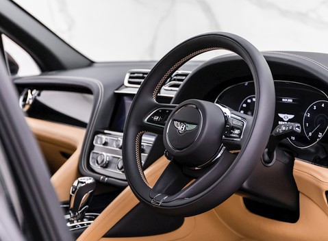 Bentley Bentayga V8 8