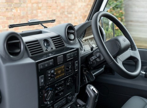 Land Rover Defender 90 Works V8 70th Edition 15