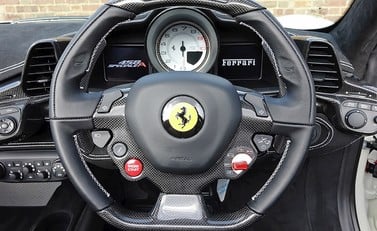 Ferrari 458 Speciale Aperta 11