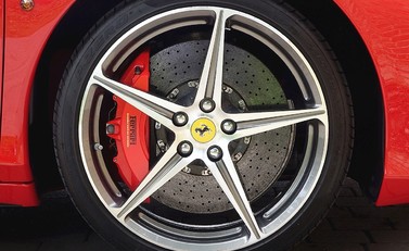 Ferrari 458 Spider 13