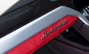 Lamborghini Urus 22