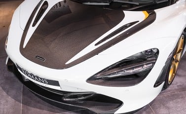 McLaren 720S Spider Performance MSO Bespoke Carbon Pa 13