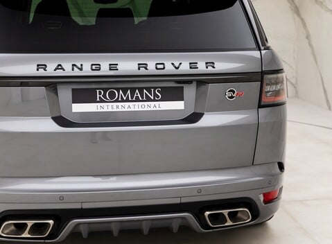 Land Rover Range Rover Sport 5.0 SVR 25