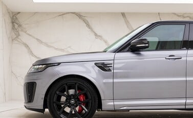 Land Rover Range Rover Sport 5.0 SVR 31