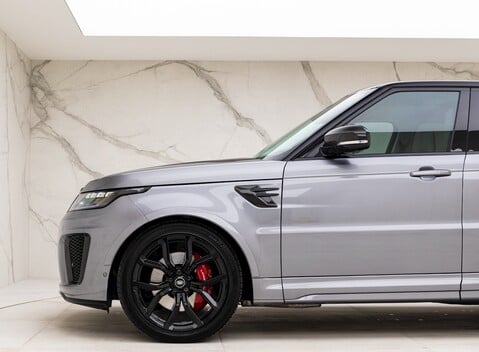 Land Rover Range Rover Sport 5.0 SVR 31