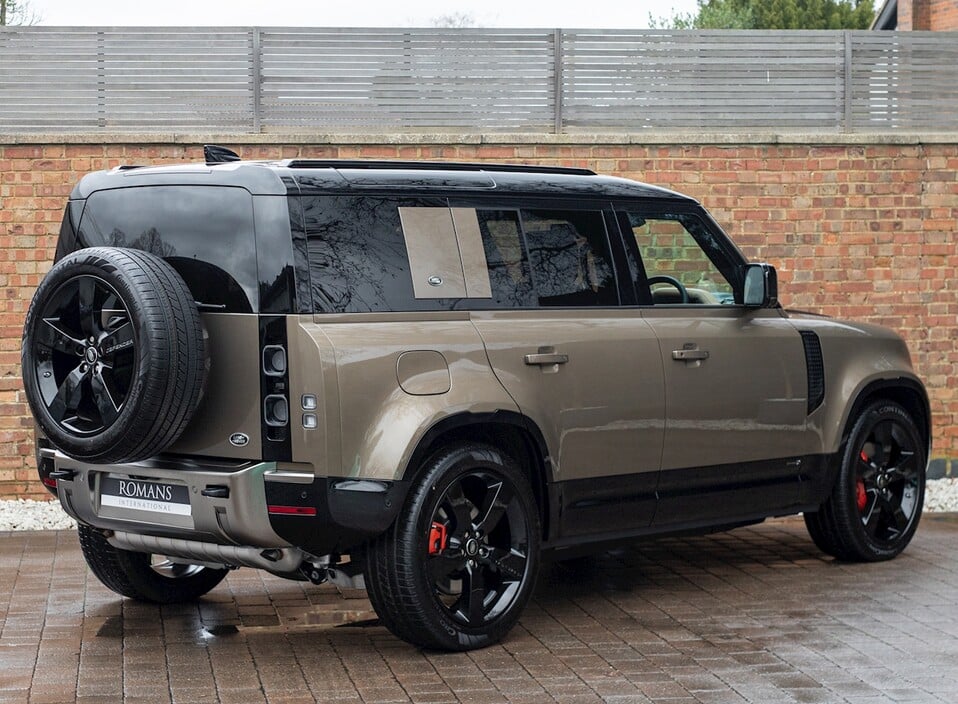 Used Land Rover Defender 110 X P400 for sale | Gondwana stone