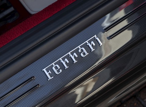 Ferrari 812 Superfast 23