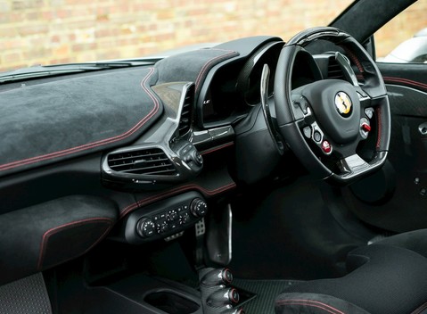 Ferrari 458 Speciale 14