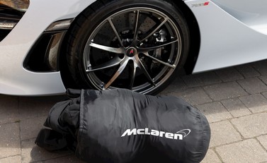 McLaren 720S Performance 34