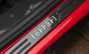 Ferrari 488 Pista 18