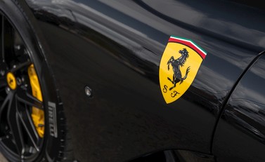 Ferrari 812 GTS 29