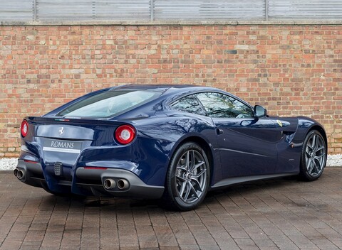 Ferrari F12 Berlinetta 7