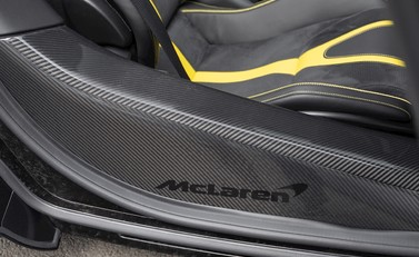 McLaren 720S Spider Performance 24