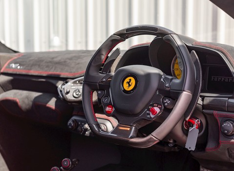 Ferrari 458 Speciale 11
