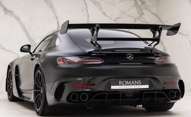 Mercedes-Benz Amg GT BLACK SERIES 4