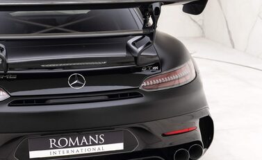 Mercedes-Benz Amg GT BLACK SERIES 21
