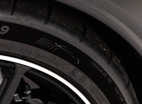 Mercedes-Benz Amg GT BLACK SERIES 24