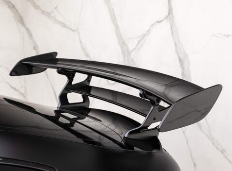 Mercedes-Benz Amg GT BLACK SERIES 29