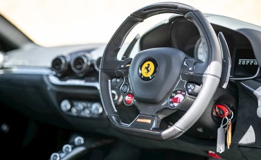 Ferrari F12 Berlinetta 11