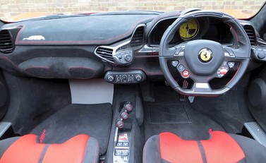 Ferrari 458 Speciale Aperta 13