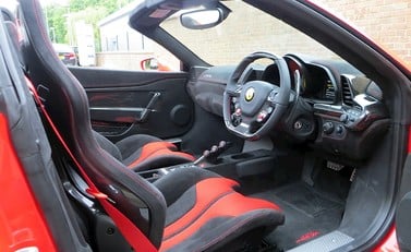 Ferrari 458 Speciale Aperta 15