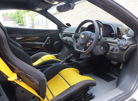 Ferrari 458 Speciale 8