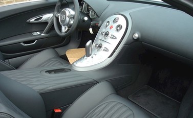 Bugatti Veyron 16.4 Grand Sport 9